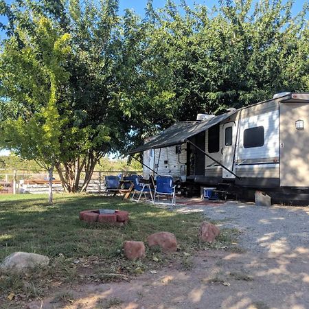 ホテルOk Rv Park Family Tipi Ok1 モアブ エクステリア 写真